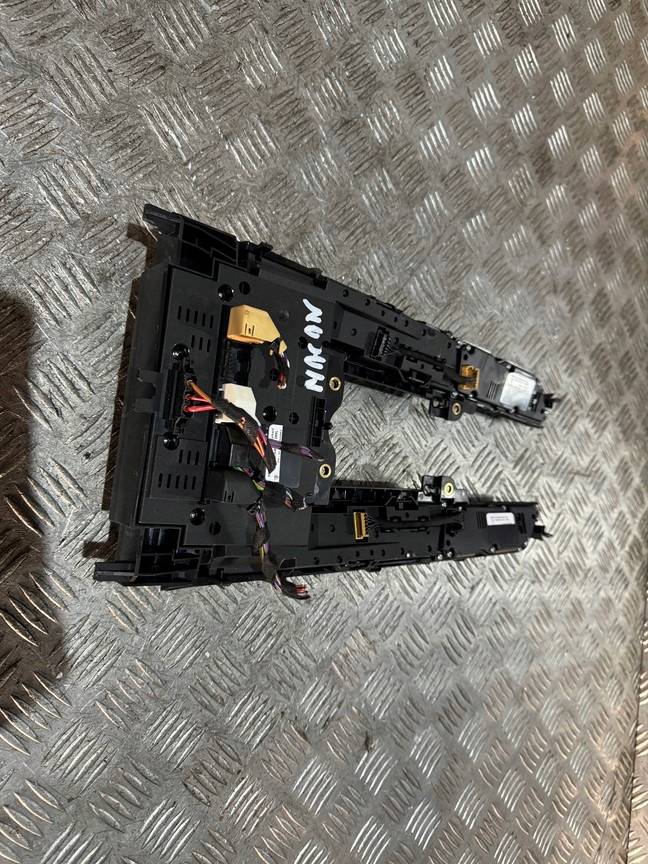 фото №6, Панель керування 95b907040ak porsche macan