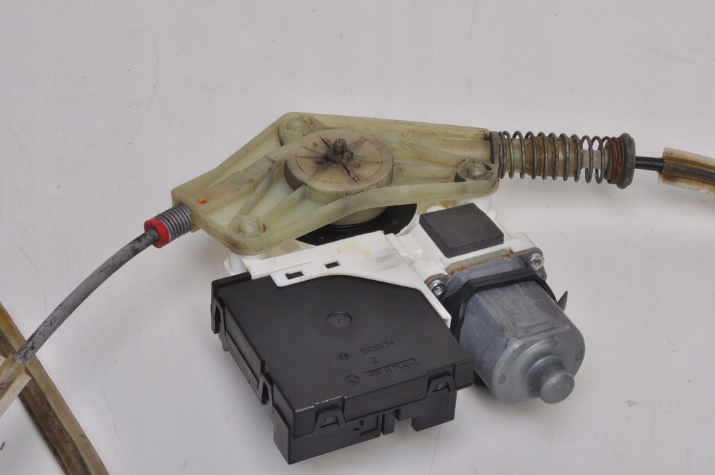 фото №8, Porsche 911 997 подъемник стекло правый перед 3d 99754207601 99762418103