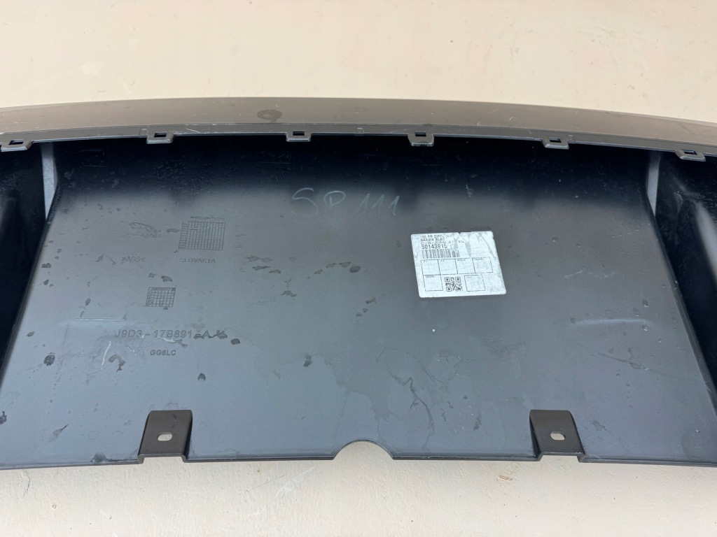 фото №14, Jaguar i-pace 18r- спойлер накладка дифузор бампера задня j9d3-17b891