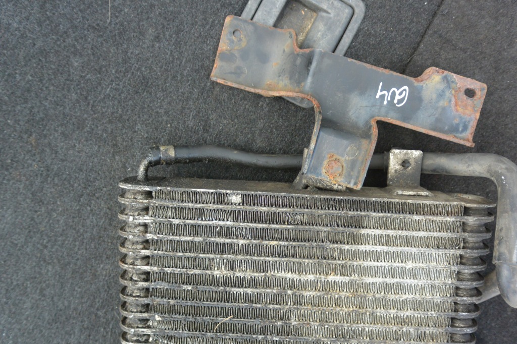 Радіатор оливи коробки дроти кронштейн nissan patrol y61 комплект Київ