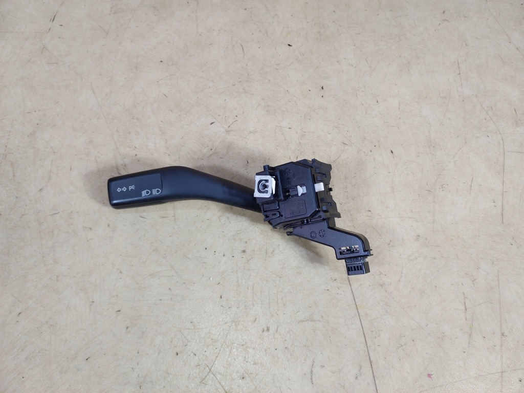 фото №1, Leon ii важіль поворотники 1k0953513