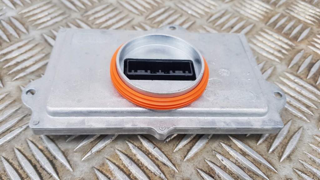 фото №3, Land rover discovery v модуль led 90108729