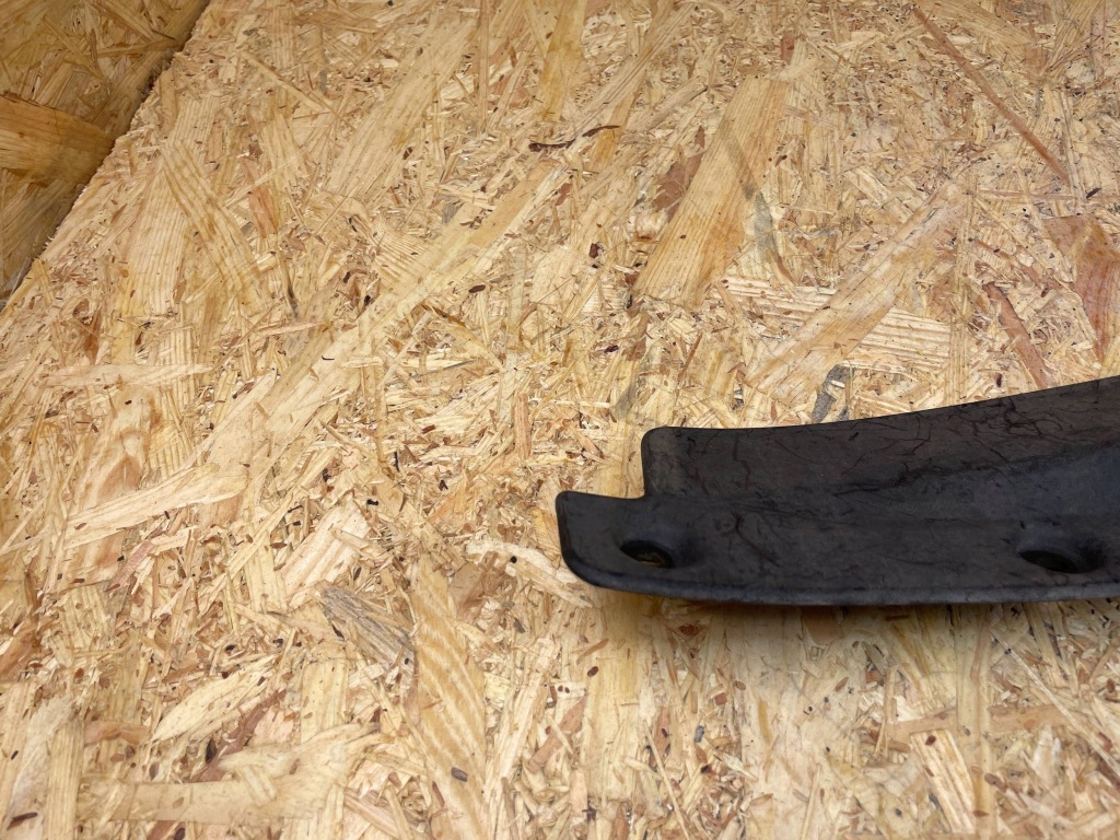 фото №5, Бризковик захист поріг підкрилок перед ліва volvo v60 ii s60 iii 31694987 18-