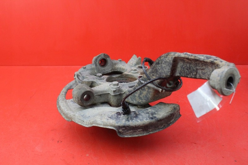 фото №8, Поворотный кулак правая перед land rover discovery iii 2.7