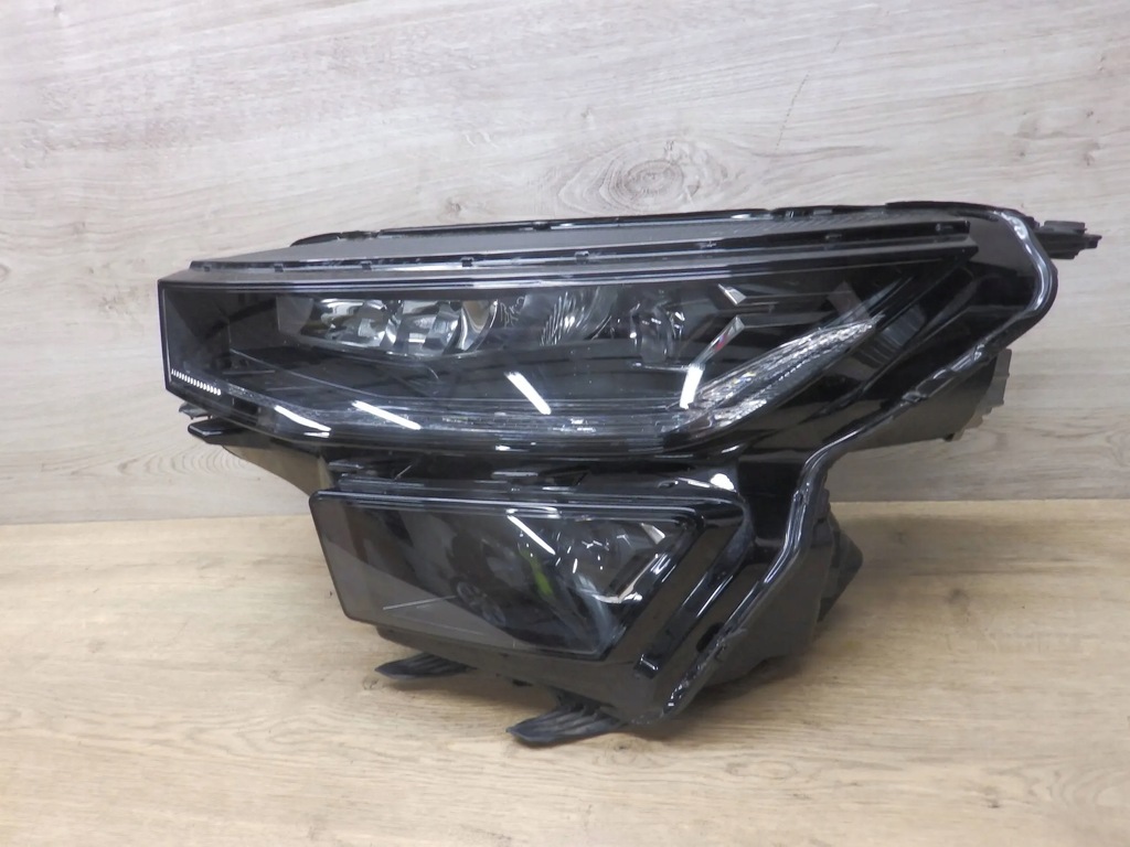 фото №10, Skoda kodiaq 2023 перед сторона ліва лампи передні