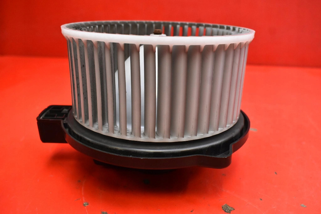 Воздуходувка вентилятор обдув европа  872700-0701 mazda cx-5 1 1 11-15 Киев