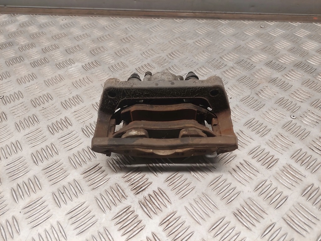 фото №5, Dodge ram 14518401 задняя сторона правая суппорты