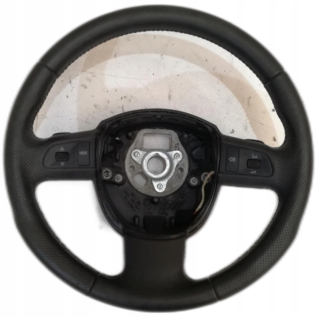 фото №1, Audi a3 8p повітропровід пелюстки перемикання прострочена 8p0124a