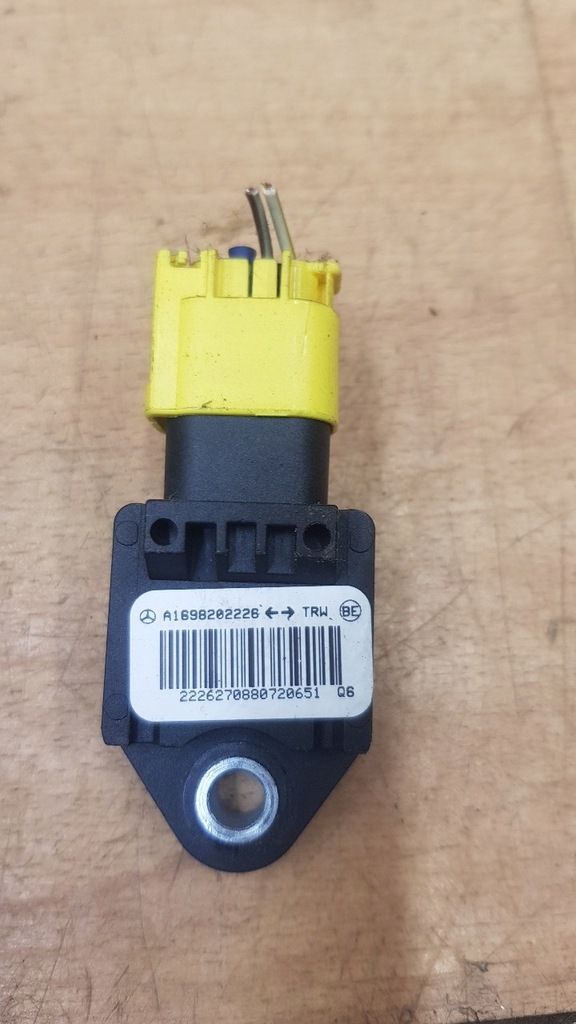 фото №1, Датчик ударный mercedes w245