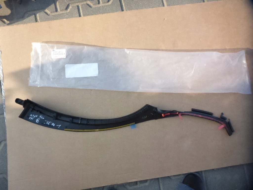 фото №7, Lexus rx iv молдинг na крила захист правий задня 67857-48032 nowa оригінал