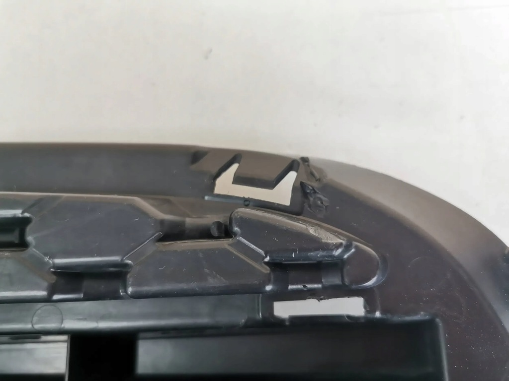 фото №14, Решітка бампера передній jaguar xe ліва 357.