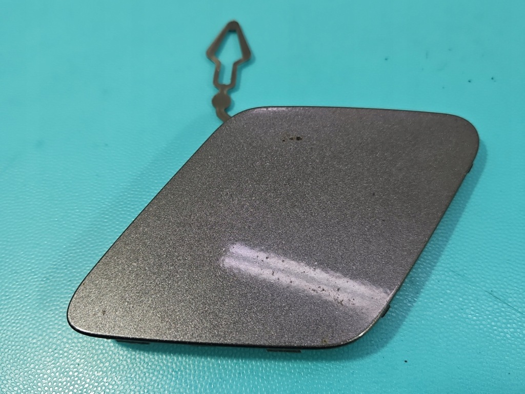 фото №1, Заглушка бампера фаркоп szary evl peugeot 2008 ii 9825844580