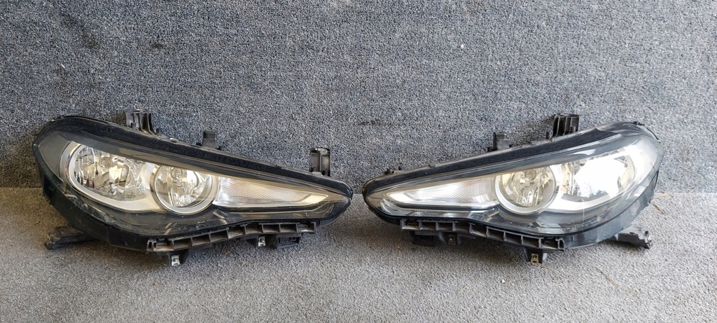 фото №1, Alfa romeo giulia лампы лампа перед kpl.