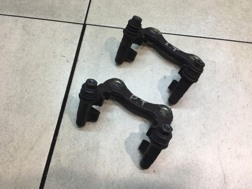 Скоба суппорт задняя fiat ulysse 2 2.2 jtd Недорого