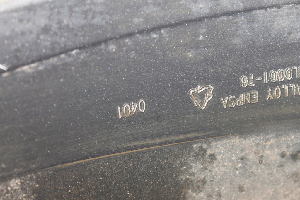 фото №8, Комплект диск jaguar xj x351 cw9m1007ba 5.0l бензиновый 375kw 2018