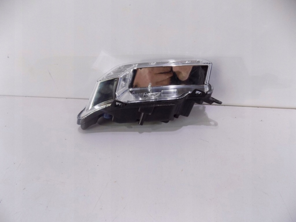 Mercedes e w212 w207 фара / противотуманная фара led r - 0744 Доставка