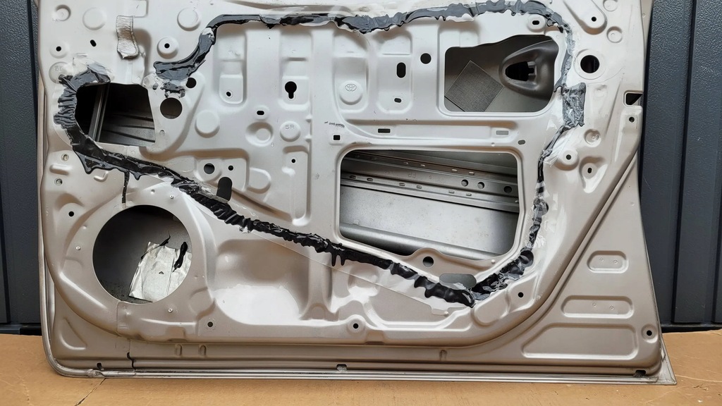 фото №10, Toyota auris ii 2 12- дверь перед передние правое