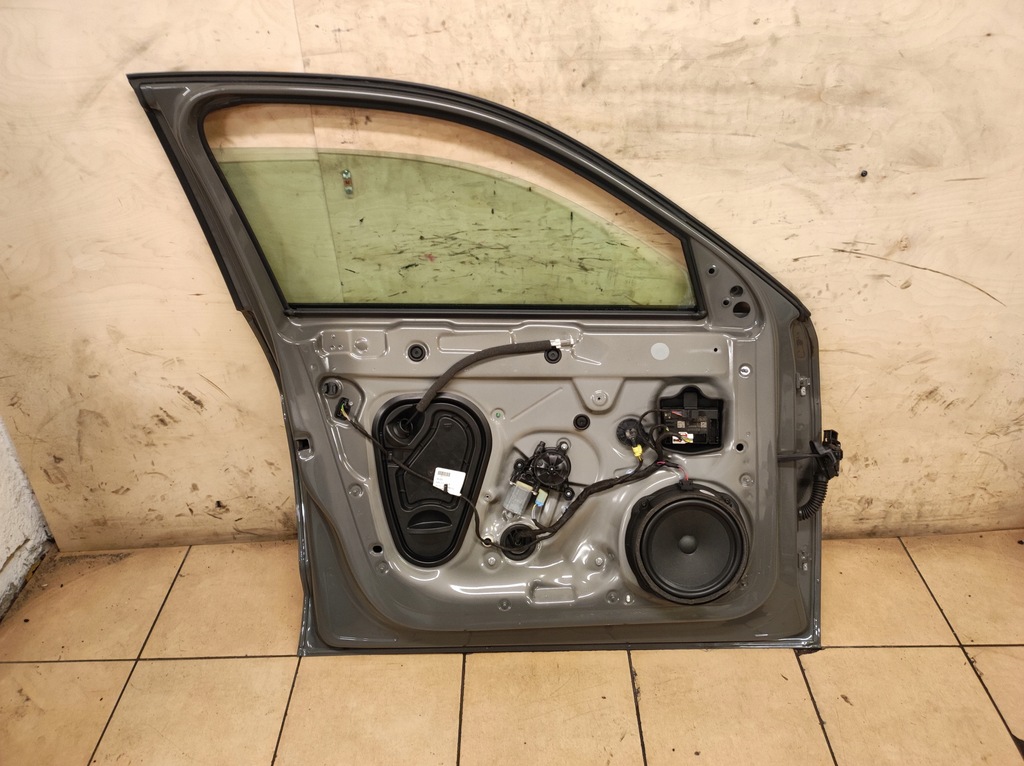 фото №9, Дверь левая перед audi a1 ii 82a