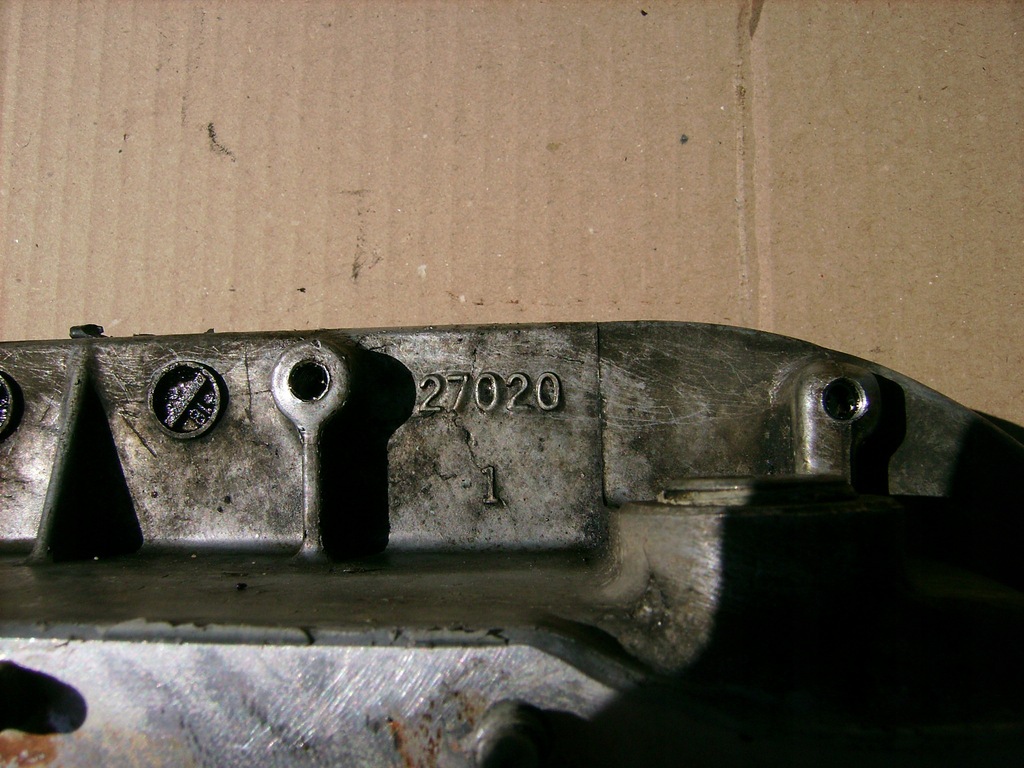 фото №10, Основание поддон масляный toyota avensis verso 01-03r 2.0 d4d 116km 27020