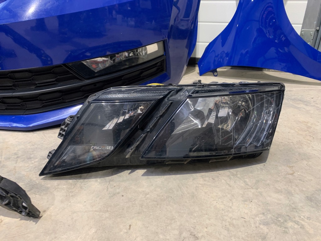 фото №11, Skoda octavia iii 3 lift капот бампер лампы перед крыло pas lf5k 1.6 tdi