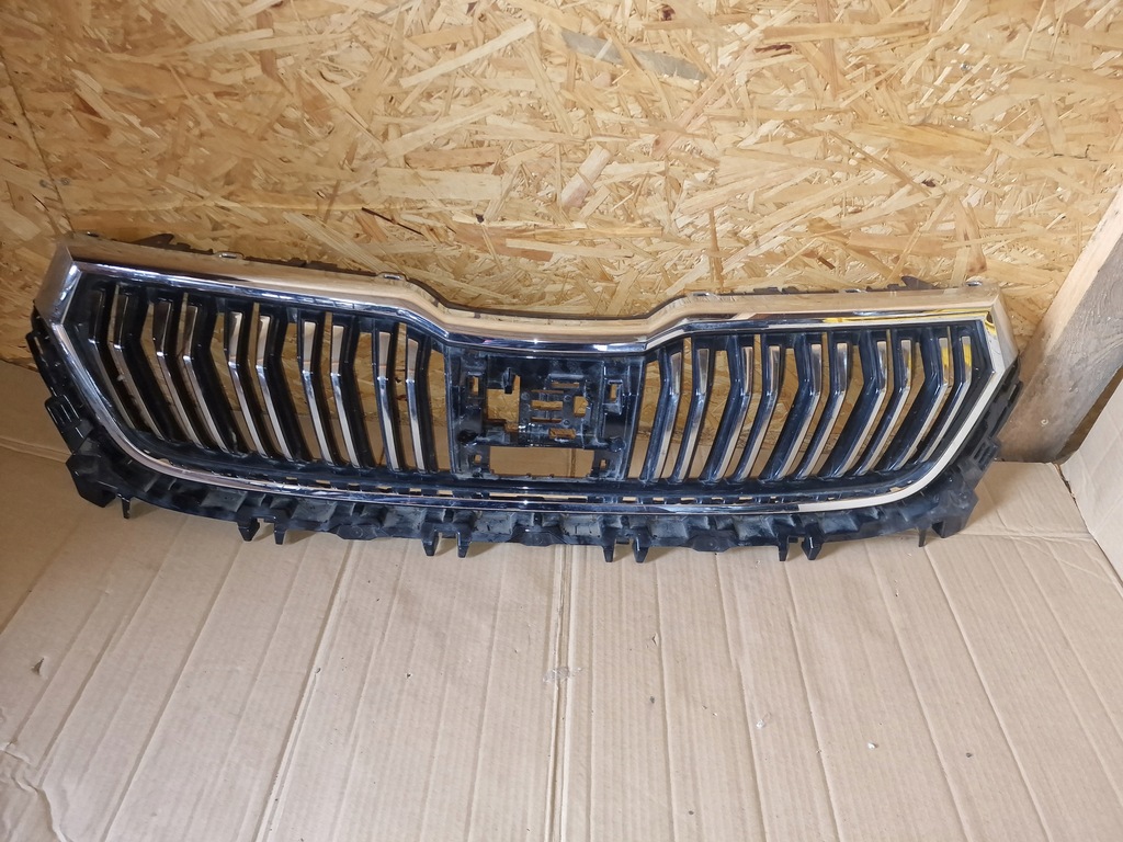 фото №1, Решётка радиатора решётка радиатора skoda kodiaq 565853653k