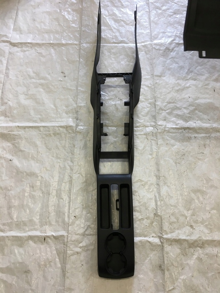 фото №15, Туннель передний средний idealny vw polo 9n 02-08