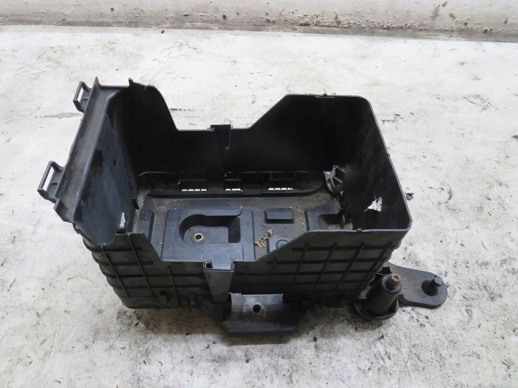 фото №1, Основа акумулятор 1.6tdi passat b7 1k0915333