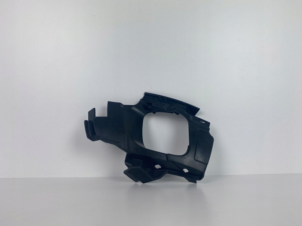 фото №1, Citroen c5 aircross кронштейн направляющая лампы правый задняя 2017-