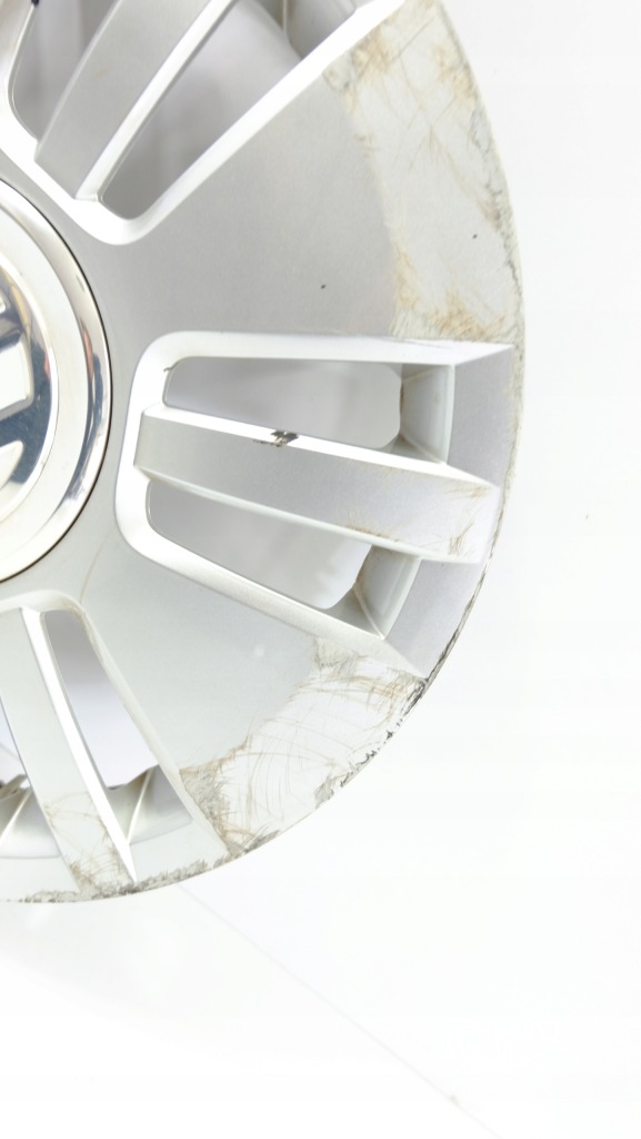 фото №12, Vw up колпак 14 1s0601147d