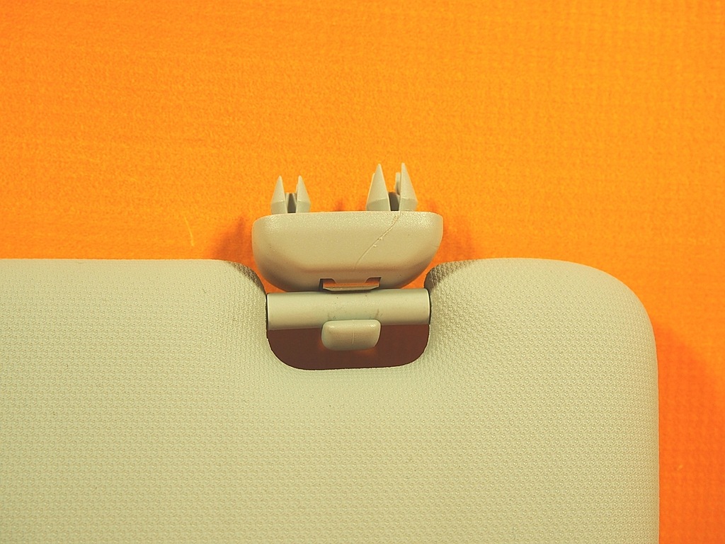 фото №8, Audi a5 8t 16km захист сонцезахисна ліва 8k0857551d