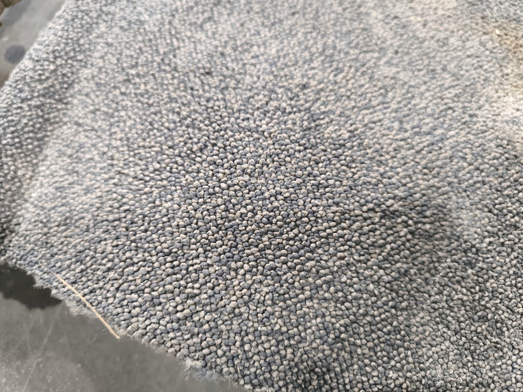 фото №10, Коврик обшивка audi q7 4l задняя 4l0863367a оригинал !!!