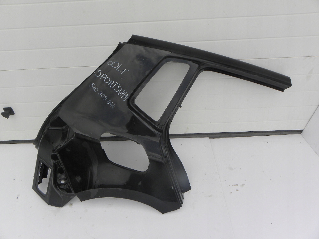 фото №1, Volkswagen golf sportsuan крила задній правий