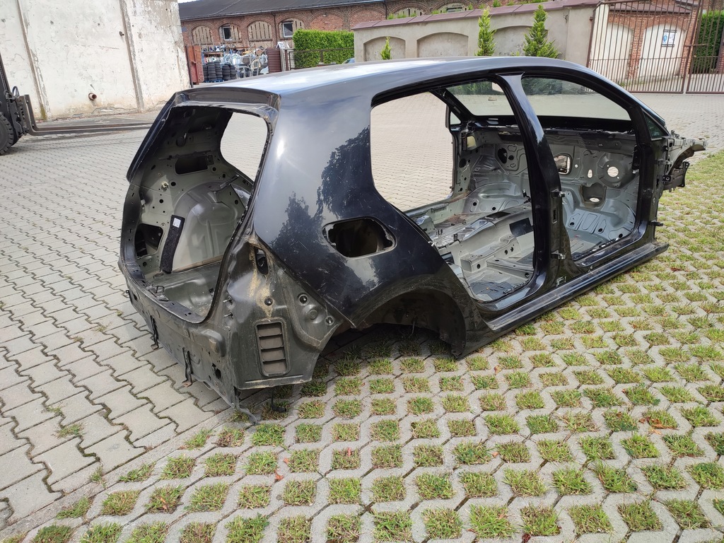 фото №1, Vw golf 7 hb чверть крила задня права lc9x