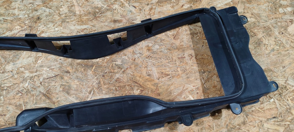 Кронштейн каркас решітка chevrolet silverado 2014-2019 Недорого