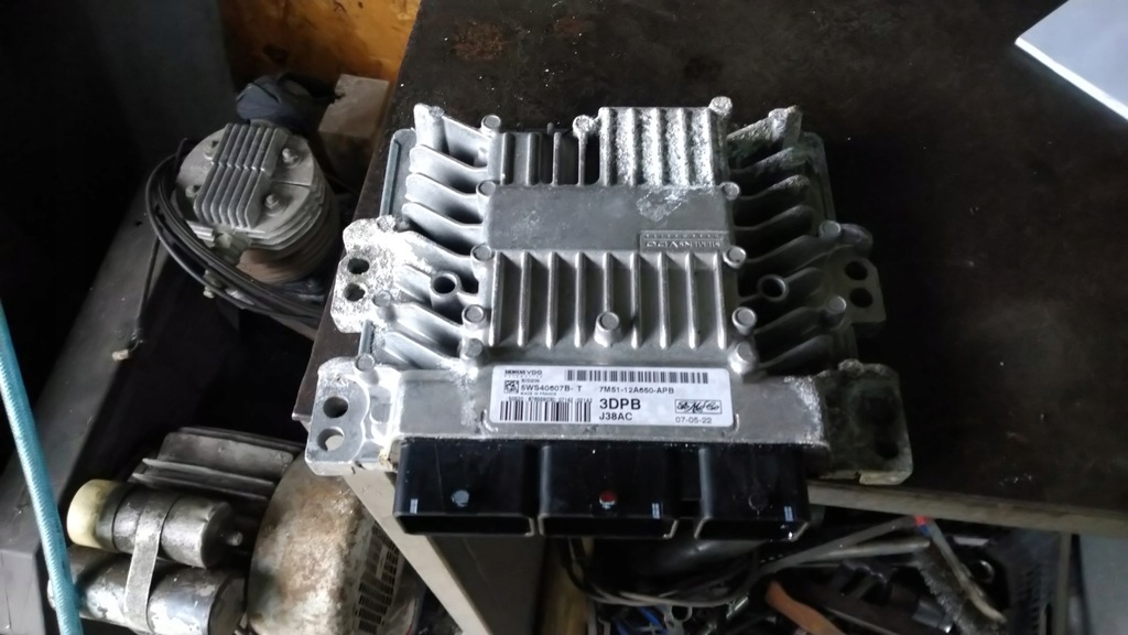 фото №1, Бортовой компьютер блок управления ford оригинальный номер 7m51-12a650-apb