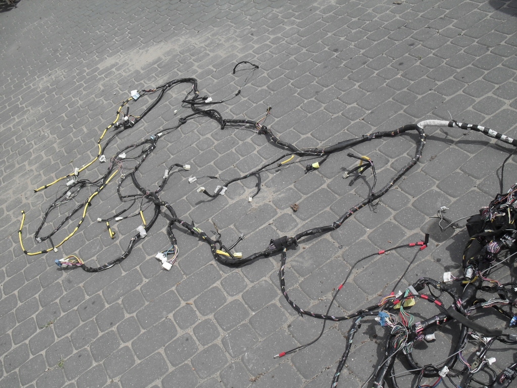 фото №7, Outlander iii 2.0b 12- електропроводка джгут двигуна