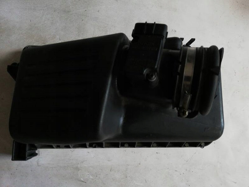 фото №1, Корпус фильтра воздуха toyota corolla