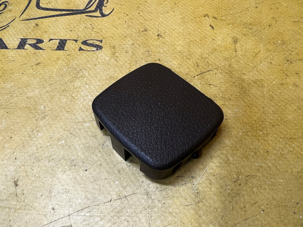 фото №1, Заглушка захист багажника w багажник mercedes gls x166 коричневий