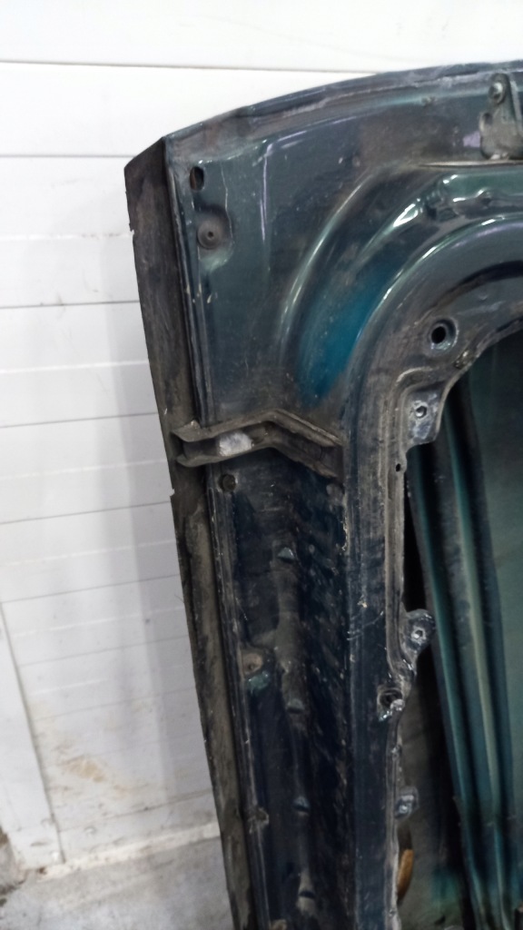 Дверь правое  перед vw passat b5 97r седан Доставка