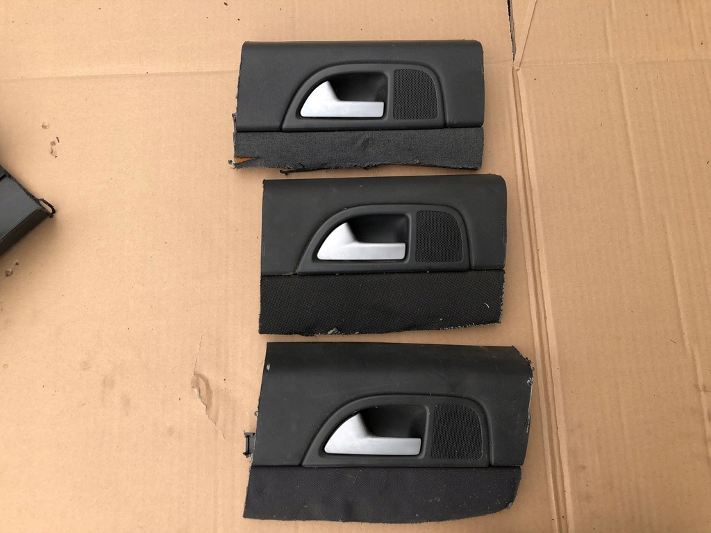 фото №1, Левая задняя ручка дверь volvo s40 v50 04-12