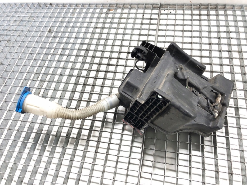 фото №2, Бак омивача skoda rapid хетчбек 1.6 90km 6r0955453d