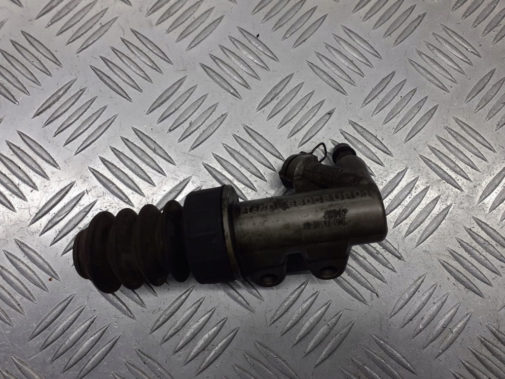 фото №3, Помпа зчеплення mazda 5 cr 2.0 68038ur01