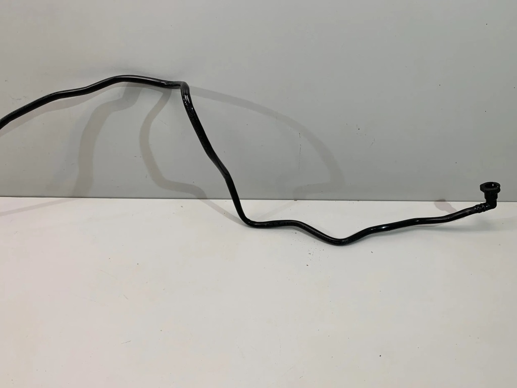 фото №3, Porsche 911 992 шланг трубка топлива 992201080c