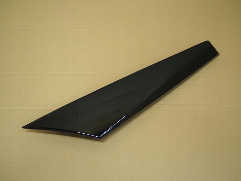 фото №1, Молдинг накладка кришки права peugeot 2008 ii