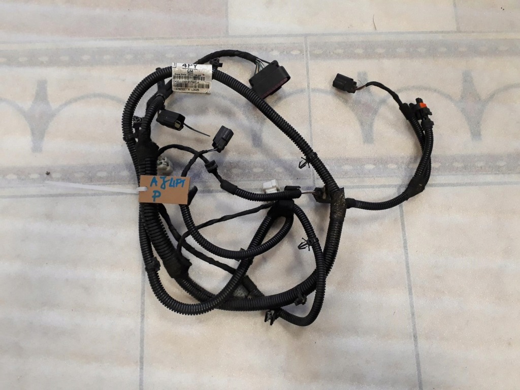 Купити Astra j 4 рестайлінг  2013-2016 rok джгут бампера перед 13282337 4py