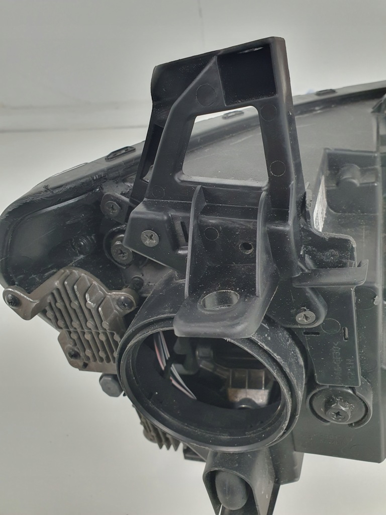 фото №11, Kia niro ii 2 2022 - лампа фара перед левый full led 92101-at