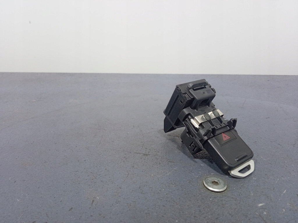 фото №1, Volvo v40 ii замок запалювання ключ 28227917