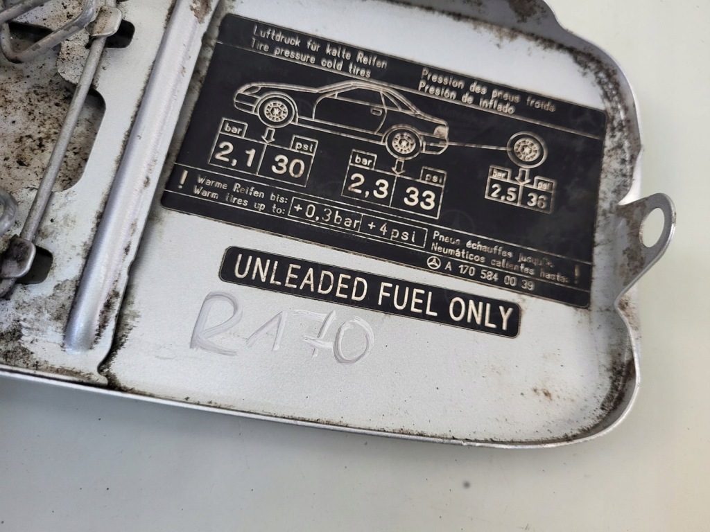 фото №8, Mercedes slk r170 lift крышка заливной топлива 744