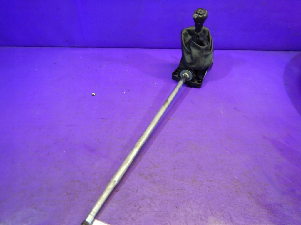 фото №1, Opel combo c 1,3cdti 01- домкрат перемикання передач