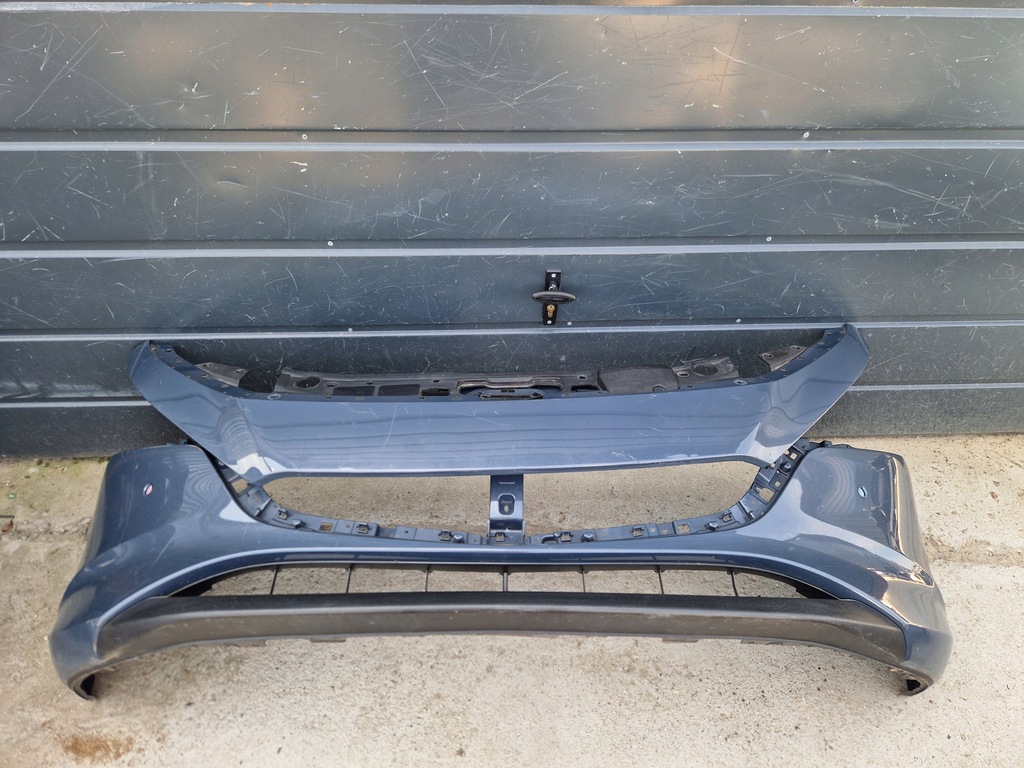 фото №1, Mazda 3 iv бампер перед